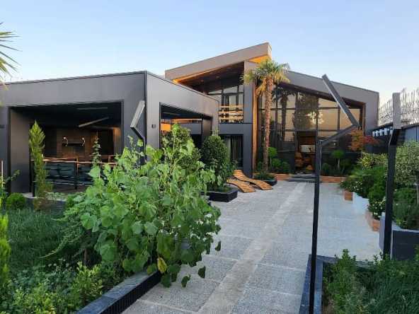 ویلا لاکچری ارزان در کردان جنوبی